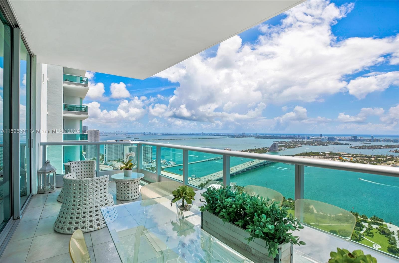 900 Biscayne Bay Unit 5407 condo rented at 900 Biscayne Blvd # 5407, Miami FL 33132